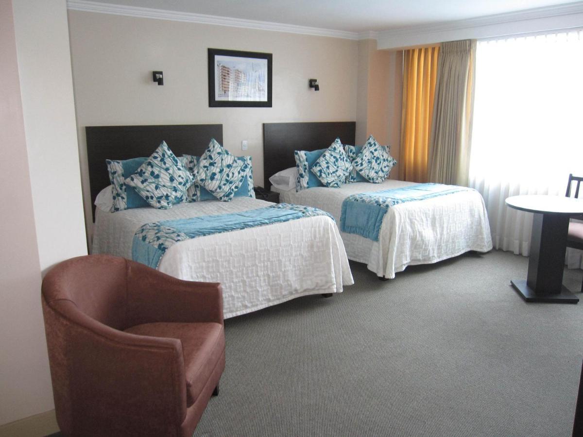 Hotel Novalux Ambato Habitación foto