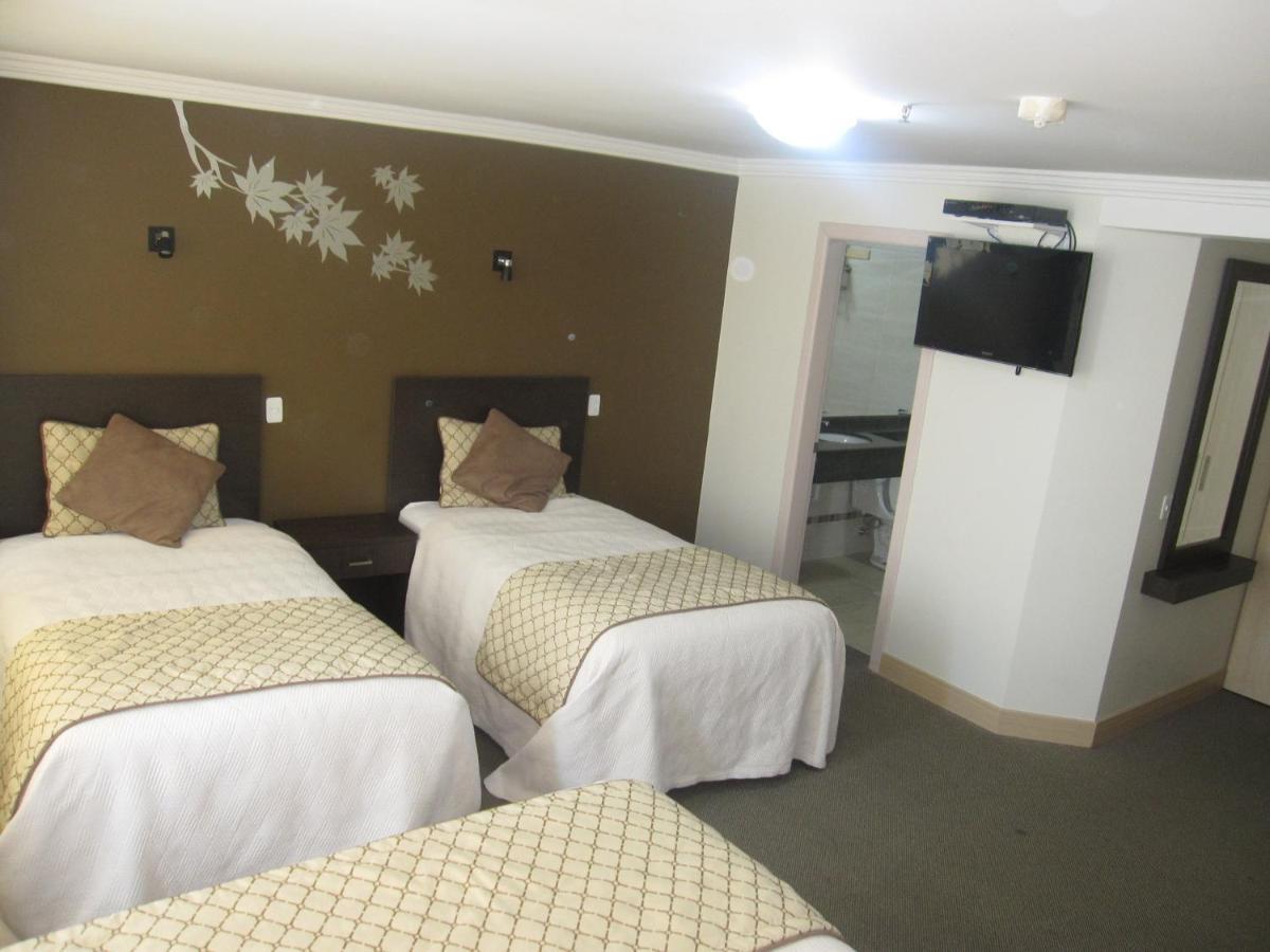 Hotel Novalux Ambato Exterior foto